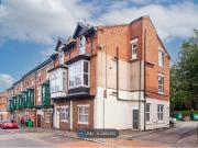 Peveril Street, Nottingham NG7, 6 bed terraced house to...