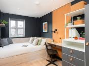 Peveril Street, Nottingham, Nottinghamshire NG7, 5 bed...