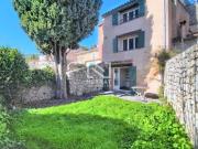 PEYMEINADE MAISON DE VILLAGE AVEC JARDIN