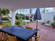 PEÑISCOLA Avd. PAPA LUNA, PRIMERA LINEA DE PLAYA ADOSADO...