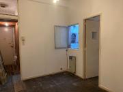 PH 2 ambientes en venta a refaccionar en Almagro