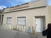 PH 3 AMBIENTES CON PATIO LINIERS A REFACCIONAR