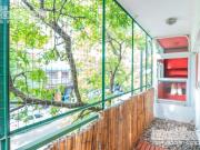 PH 3 AMBS. C/Esc. 1º Escaleras. Frente. Balcón. Patio....