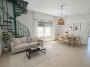 PH 3 Dormitorios con patio y cochera Bernal