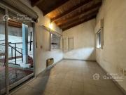 PH 5 Amb a mejorar con Patio y Terraza Cerca de Av. Maipu