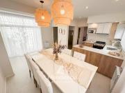 PH 5 ambientes al frente con garage / Zona terminal vieja