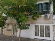 PH CASA EN DOS PLANTAS VENTA CON COCHERA LUDUEÑA