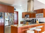 PH CON JARDÍN PRIVADO Y BALCÓN