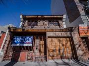 PH de 4 ambientes con entrada independiente y cochera en...