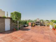 PH de tres ambientes. Frente. Balcón. Terraza. Parque Chas