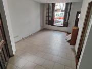 PH en alquiler. 3 ambientes al frente con patio y...