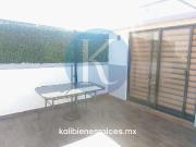 PH en Renta Semi Amueblado a dos Cuadras de Calzada de...