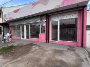 GALPON+LOCALES + COCHERA en venta c/ cochera en Pedro Pico