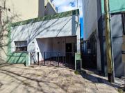 PH EN VENTA LA PLATA 3 DORMITORIOS A RECICLAR