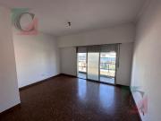 Depto tipo casa 3 ambientes con terraza