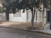 PH VENTA 3 AMB. P.BAJA 2 PATIOS C/COCHERA V. LURO