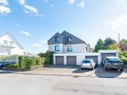 PHI AACHEN Lichtdurchflutete Dachgeschosswohnung mit...