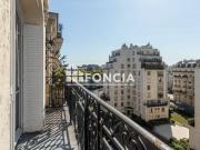 PHILIBERT DELORME APPARTEMENT FAMILIAL AU SEJOUR DE 40m2...