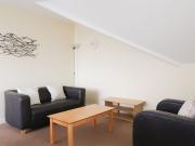 Phillips Parade, Swansea SA1, 3 bed flat to rent, £1,275...
