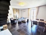 Piazza Duca di Genova: 75 mq su due livelli