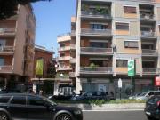 Piazza Irnerio Ufficio 30 mq libero