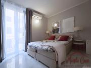 Piazza Saint Bon 5 6 vani 63mq