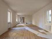 Piazza San Michele 6 vani 190mq