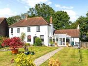 Piccotts End, Dodds Lane, Hemel Hempstead, Equestrian...