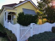 PICTURE PERFECT CHARACTER HOME ON CBD FRINGE