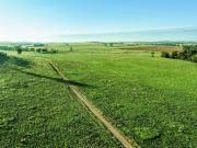 Picturesque and Minutes From Town