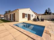 PIERREFEU DU VAR VILLA T5 DE PLAIN PIED AU CALME AVEC PISC