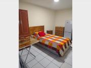 pieza amoblada con baño y cocina independiente