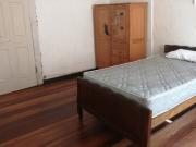 Pieza Cerro Alegre, Valparaíso Pieza Cerro Alegre, Valparaíso