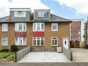 Pilton Avenue, Edinburgh, 2 Bedroom Flat