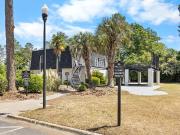 Pine Crest 1 Bedroom Apartment for Rent at 400 Swiss St,...