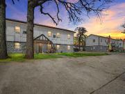 Pine Lake #6 2 Bedroom Apartment for Rent at 6801 6801...