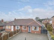 Pinfold Mount, Leeds, 2 Bedroom Semi detached