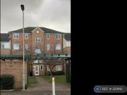 Pioneer Way, Watford, 2 Bedroom Flat