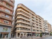 PISAZO CON GARAJE INCLUIDO EN EL CENTRO DE GRANADA