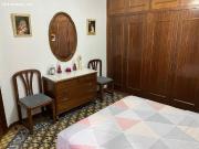 Pisazo enorme de cuatro dormitorios en pleno centro de...