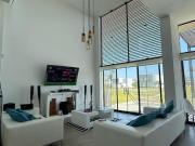 PISCINA Y VISTAS AL MAR EN EXCLUSIVA CASA DE PLAYA EN MEJIA