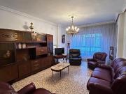 PISO 4 HABITACIONES CON PLAZA DE GARAJE. ZONA CENTRO