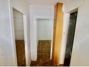 Piso a reformar en Raval