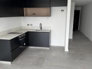 Piso Alto Luminoso Departamento con Balcón y AMENITIES