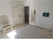 PISO AMPLIO CÉNTRICO A 2 MINUTOS DE LA PLAYA