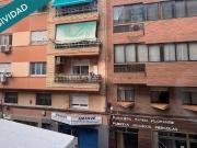Piso amplio de 93 m² con 3 habitaciones, terraza, aire...