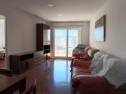 PISO AMPLIO RECIENTEMENTE REFORMADO CON MUCHA LUMINOSIDAD!