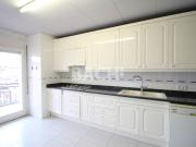 Piso amplio y muy luminoso con terraza en el centro de...