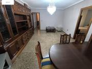PISO AMUEBLADO DE 3 DORMITORIOS EN ZONA ENSANCHE