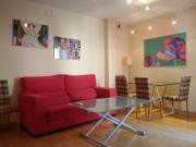 Piso amueblado de dos habitaciones y salón en la calle...